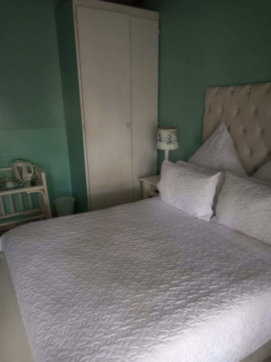 11 Bedroom Property for Sale in Ladybrand Free State